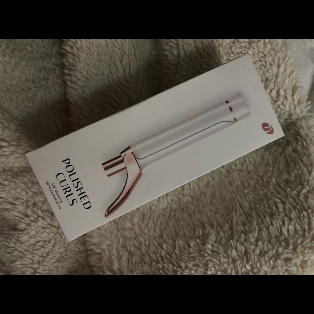 T3 1.25 Clip Barrel Curling Iron